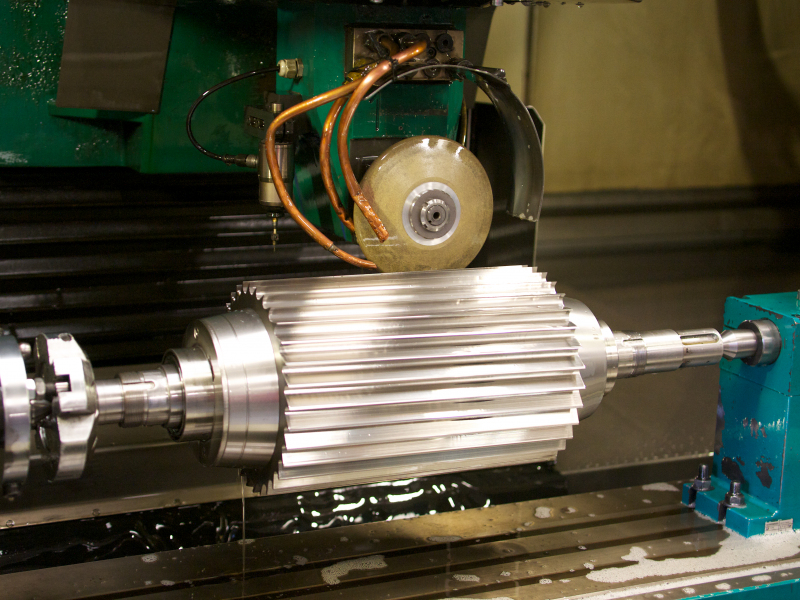 Sharpening milling cutters