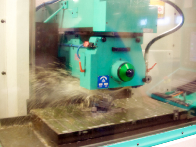 Sharpening die plates