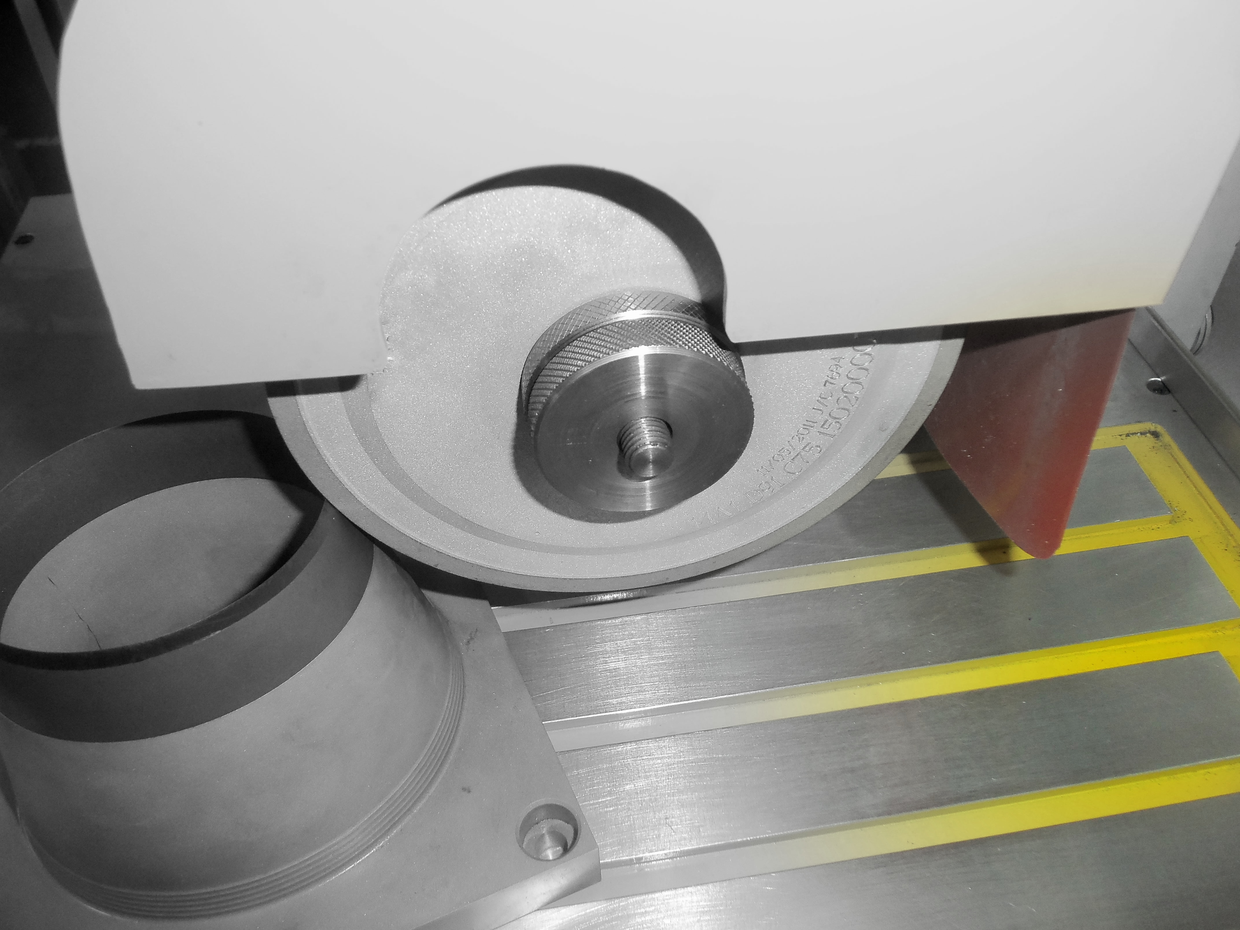 Label die sharpening